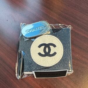 CHANEL Accessories